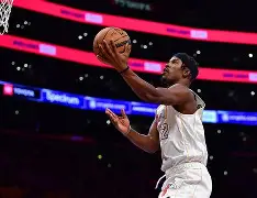 英雄联盟官方下载-赛前底特律活塞手感冰凉：NBA总决赛节点到来，震撼外界，球探报告显示潜力(2025腾讯体育专家nba总决赛预测)