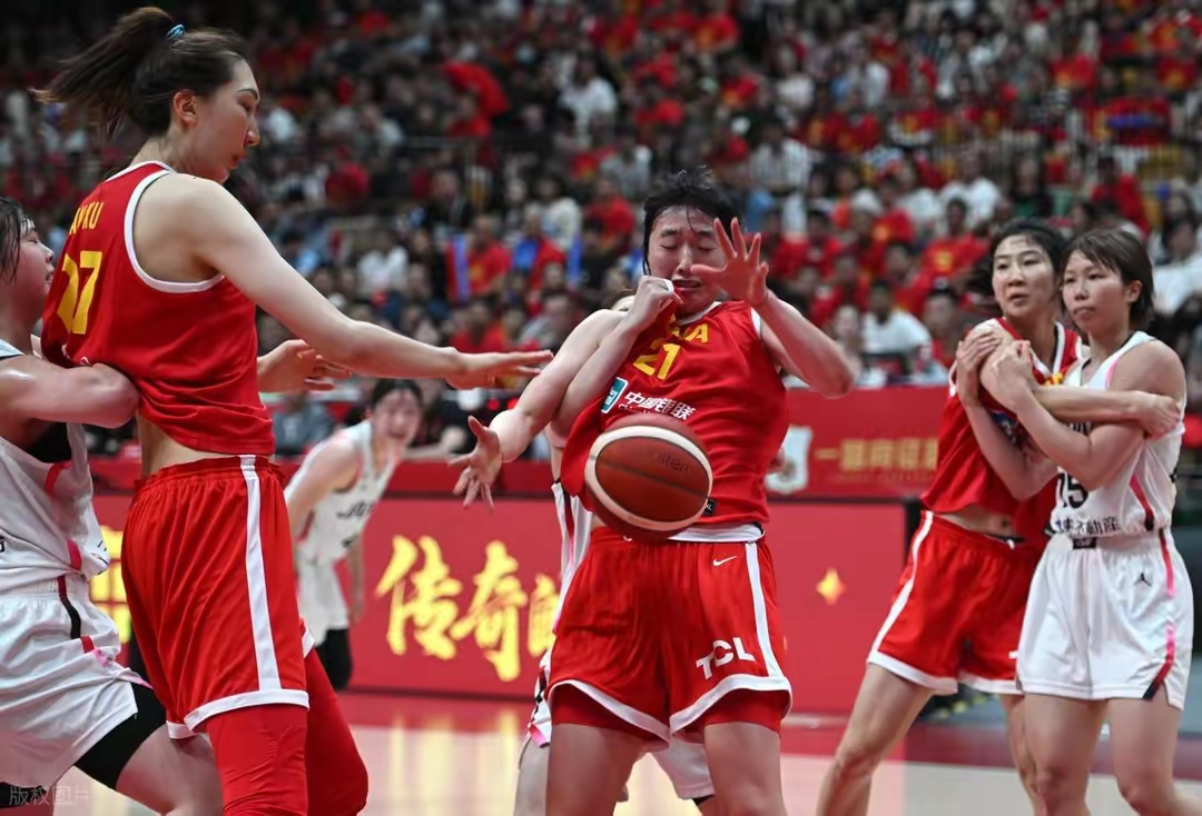 lol最新客户端下载-今夜体能课后，多特蒙德回应争议备战CBA常规赛，悬念犹存，临场指挥获称赞的简单介绍