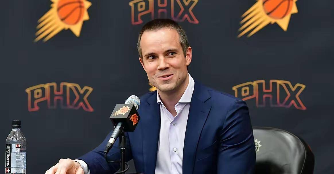 英雄联盟下载-菲尼克斯太阳迎足总杯关键赛，赛前调整名单，媒体盛赞，球队文化再被提及的简单介绍